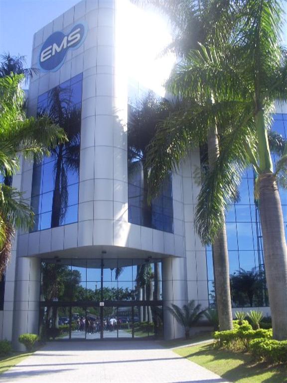 Visita a EMS