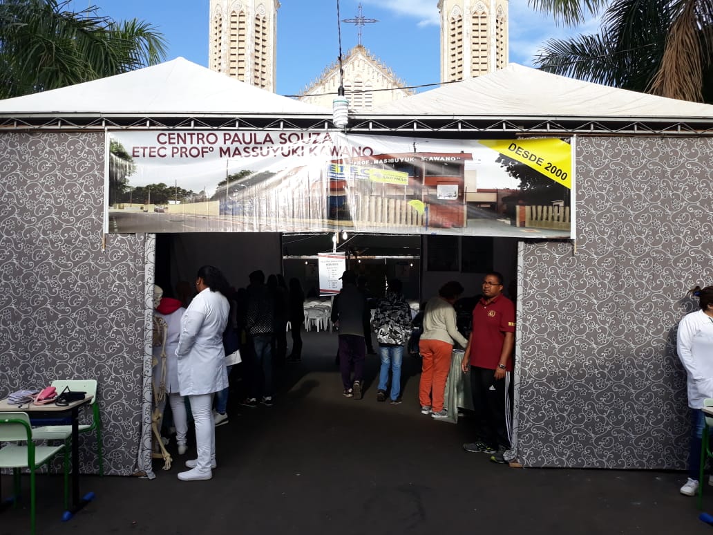 ETEC PARTICIPA DA 1 FEIRA DE PROFISS�ES PROMOVIDA PELA PREFEITURA DE TUP�