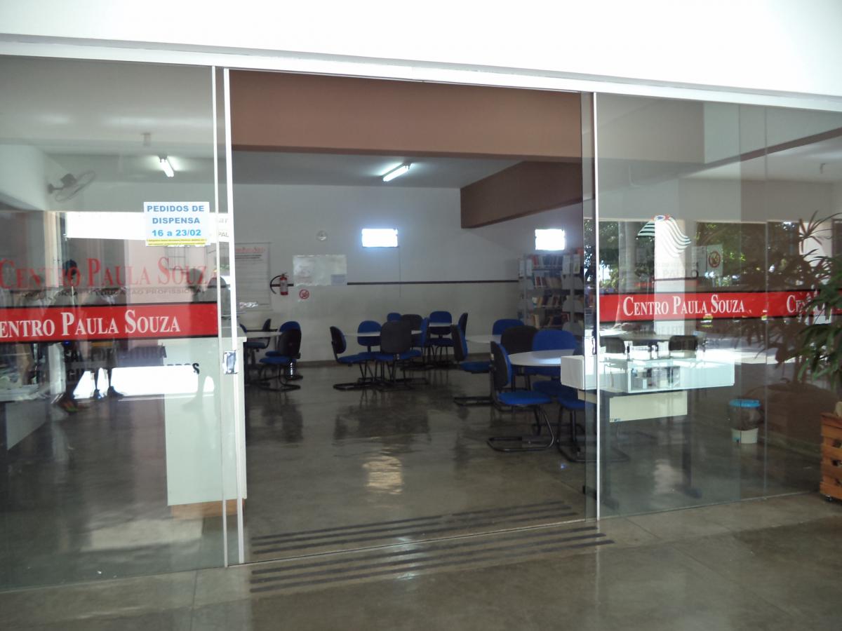 COMUNICADO ETEC - PROF.MASSUYUKI KAWANO-Biblioteca Gilberto De Barros Tup�